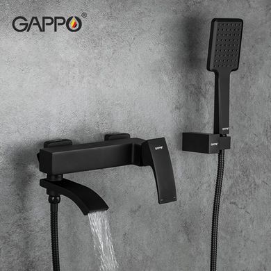 Смеситель для ванны однорычажный короткий гусак латунь Ø35 черный Gappo 1/4 G3207-6, Черный матовый